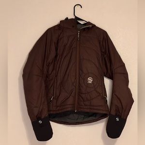 Like new Loki puffer jacket! Size small.